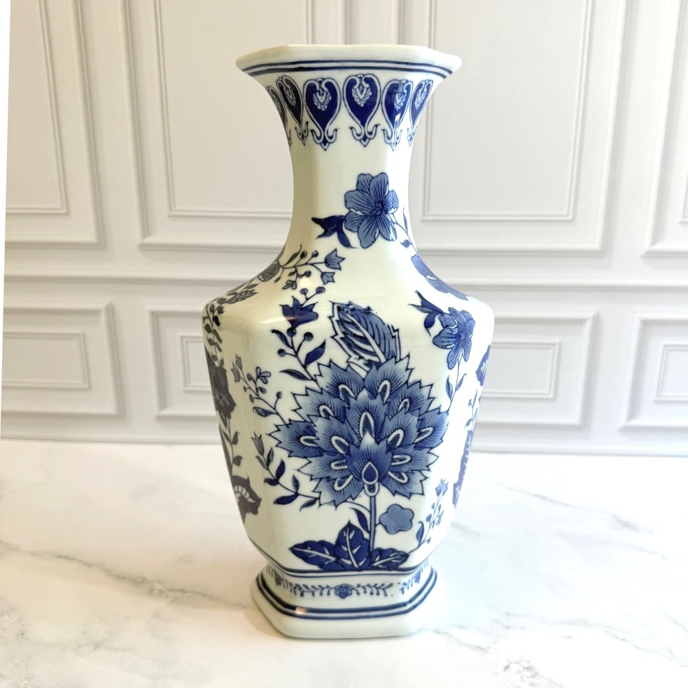 VTG 1990s Formalities Baum Bros Chinoiserie Blue White 12" Tall